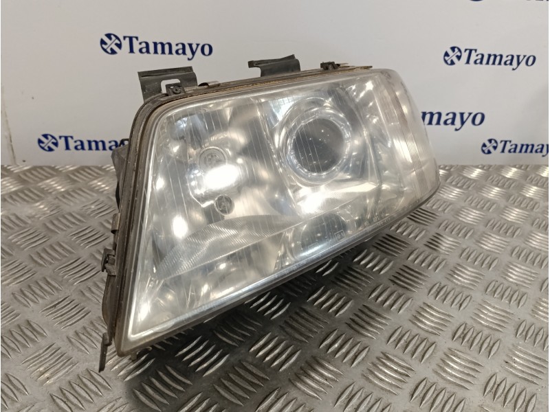 Recambio de faro izquierdo para audi a6 berlina (4b2) 2.8 v6 30v referencia OEM IAM   