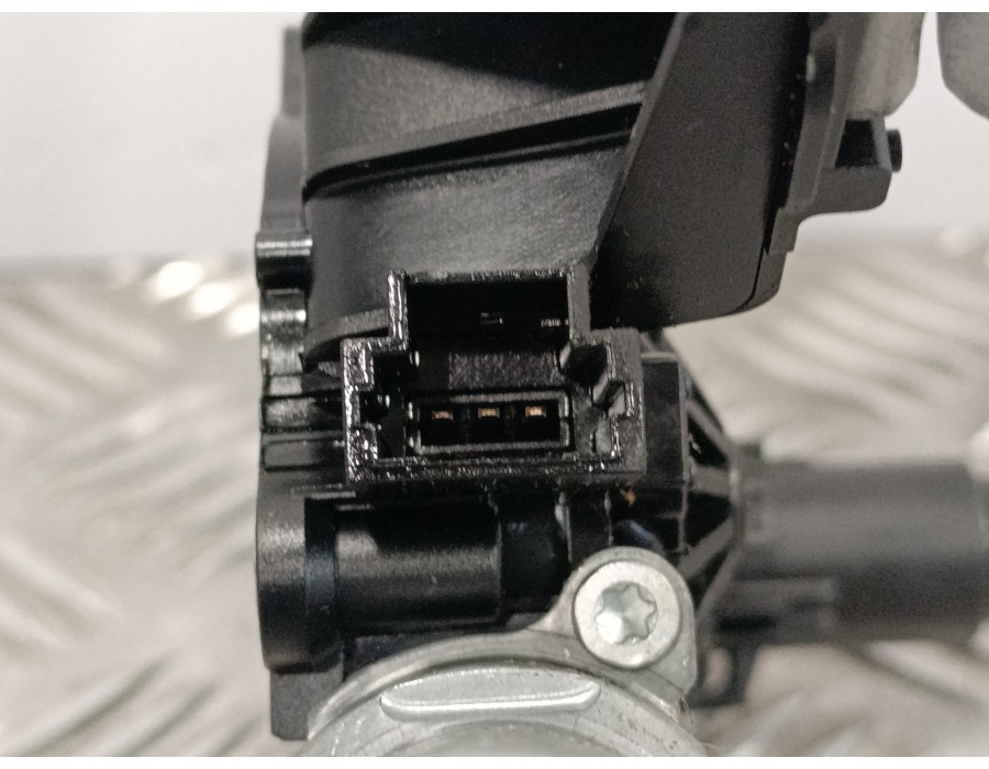 Recambio de motor limpia trasero para peugeot 308 1.6 blue-hdi fap referencia OEM IAM 9677680580  0390208008