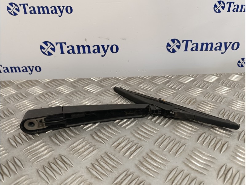 Recambio de brazo limpia trasero para peugeot 308 1.6 blue-hdi fap referencia OEM IAM   