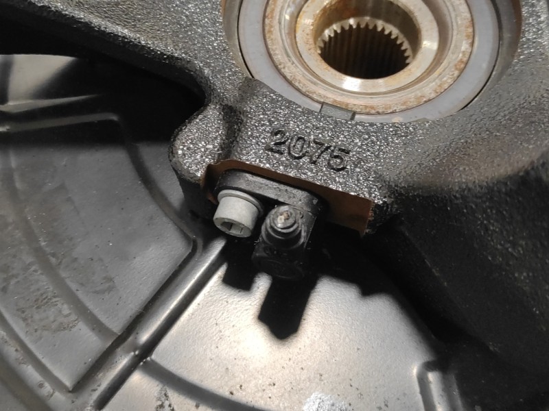 Recambio de mangueta delantera derecha para opel meriva b 1.7 16v cdti referencia OEM IAM   