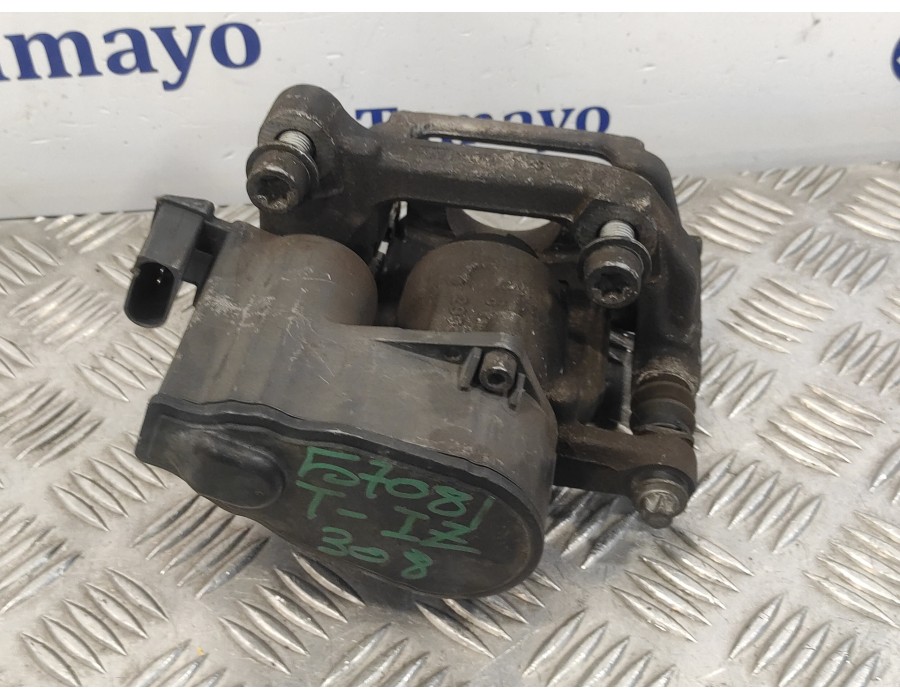 Recambio de pinza freno delantera izquierda para peugeot 308 1.6 blue-hdi fap referencia OEM IAM AE777006  705009M03