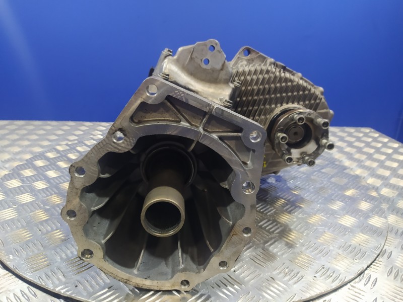 Recambio de caja transfer para volkswagen touareg (7l6) 2.5 tdi dpf referencia OEM IAM 0AD341011E  