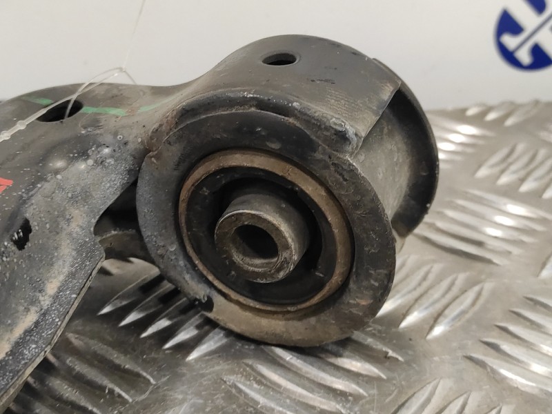 Recambio de brazo suspension inferior delantero derecho para opel meriva b 1.7 16v cdti referencia OEM IAM   
