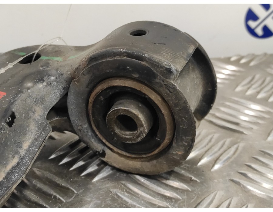 Recambio de brazo suspension inferior delantero derecho para opel meriva b 1.7 16v cdti referencia OEM IAM   