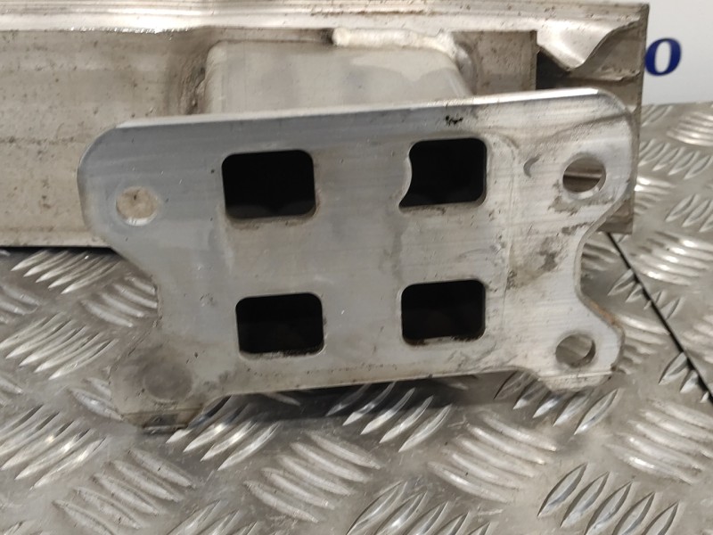 Recambio de refuerzo paragolpes trasero para opel meriva b 1.7 16v cdti referencia OEM IAM   
