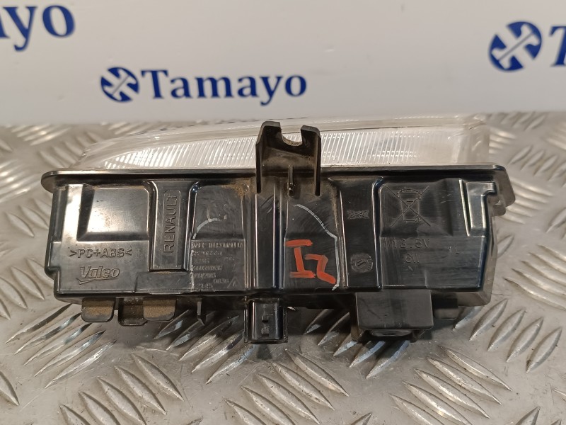 Recambio de piloto delantero izquierdo para renault clio iv 0.9 referencia OEM IAM 89208551  266059493R