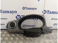 Recambio de moldura para peugeot partner teppe referencia OEM IAM 9681812877  