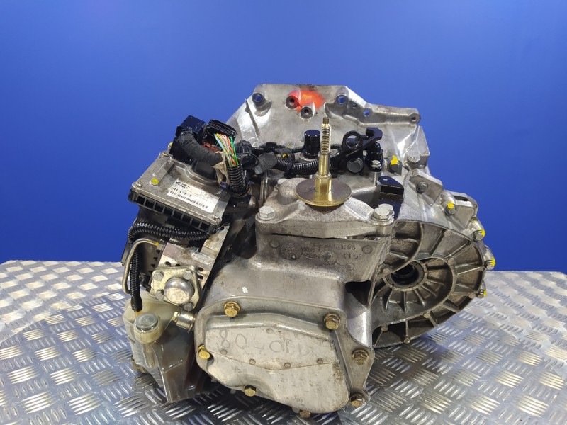 Recambio de caja cambios para peugeot 308 sw 1.6 hdi fap cat (9hz / dv6ted4) referencia OEM IAM 20DS07  