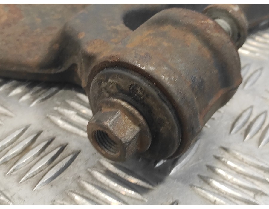 Recambio de brazo suspension inferior delantero derecho para volkswagen t5 transporter (7e) 2.0 tdi cat (cfca) referencia OEM IA