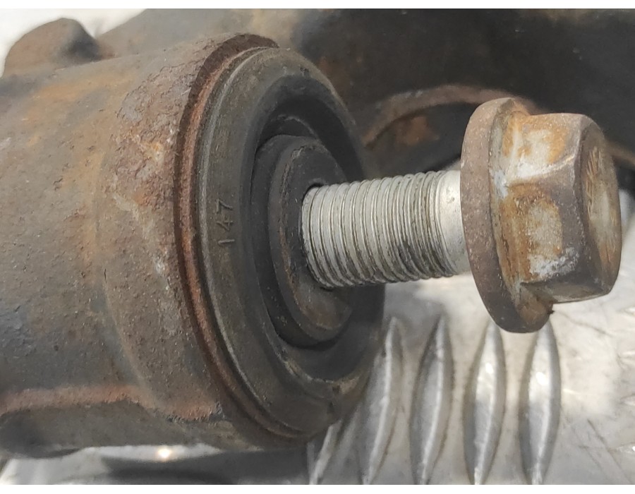 Recambio de brazo suspension inferior delantero derecho para volkswagen t5 transporter (7e) 2.0 tdi cat (cfca) referencia OEM IA
