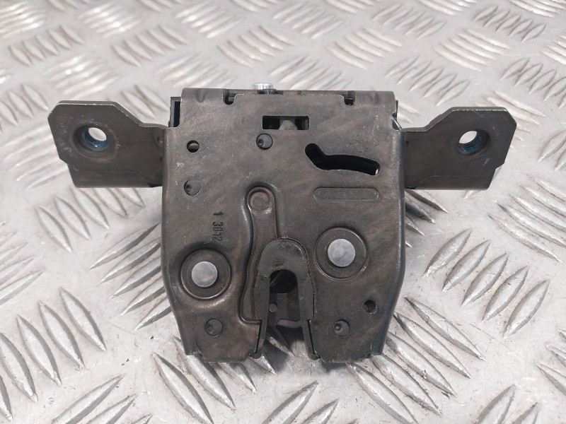 Recambio de cerradura maletero / porton para opel zafira tourer referencia OEM IAM 13585478  