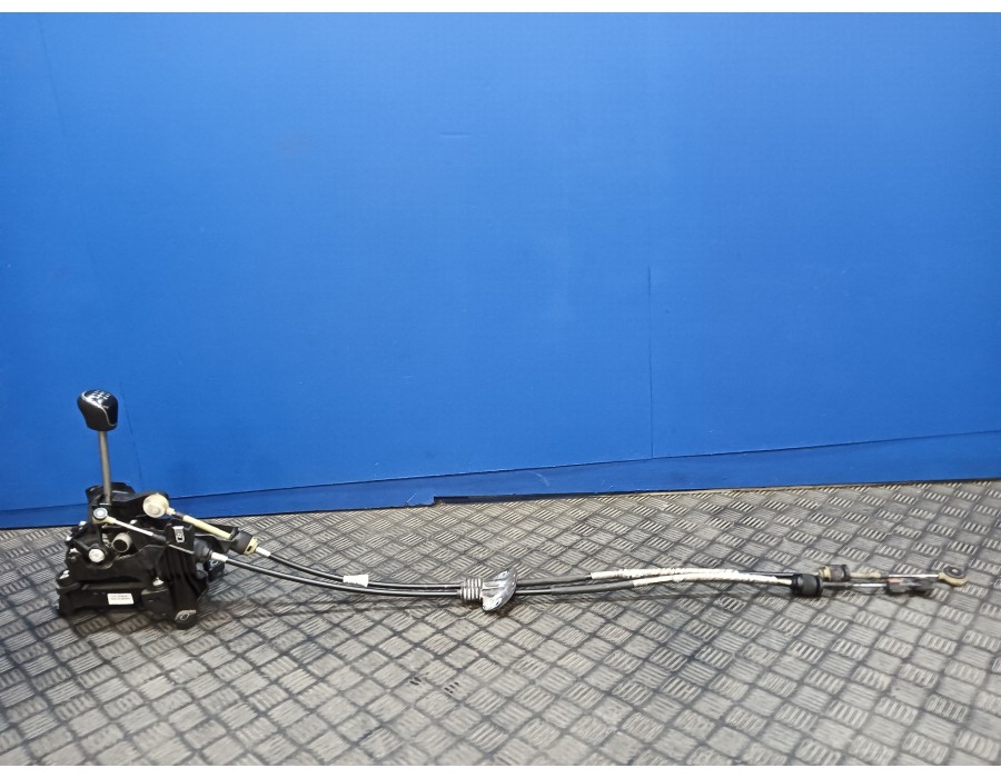 Recambio de palanca cambio para ford focus lim. (cb8) 1.6 tdci cat referencia OEM IAM BV6R7E395GC  BV6R7E395