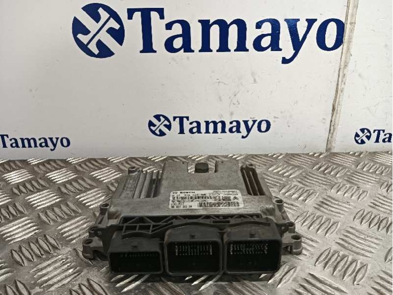 Recambio de centralita motor uce para citroën c3 referencia OEM IAM 0281018465 1039S5 9666729680