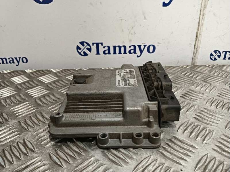 Recambio de centralita motor uce para citroën c3 referencia OEM IAM 0281018465 1039S5 9666729680