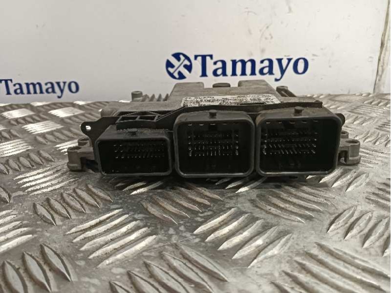 Recambio de centralita motor uce para citroën c3 referencia OEM IAM 0281018465 1039S5 9666729680