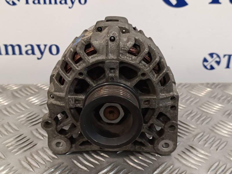 Recambio de alternador para volkswagen golf iv berlina (1j1) 1.6 referencia OEM IAM 030903023J 2542241A SG9B013