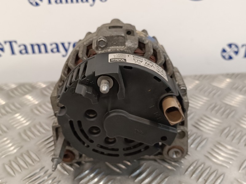 Recambio de alternador para volkswagen golf iv berlina (1j1) 1.6 referencia OEM IAM 030903023J 2542241A SG9B013