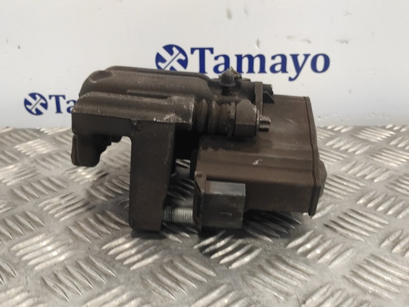 Recambio de pinza freno trasera derecha para peugeot 308 1.6 blue-hdi fap referencia OEM IAM AE777007  