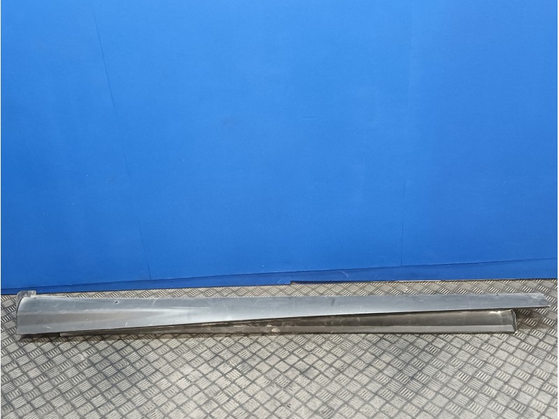 Recambio de talonera izquierda para ford focus lim. (cb8) 1.6 tdci cat referencia OEM IAM BM51A10155A  