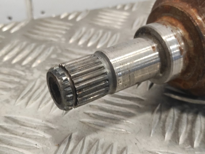 Recambio de transmision delantera derecha para ford ka (ccu) 1.3 tdci cat referencia OEM IAM   