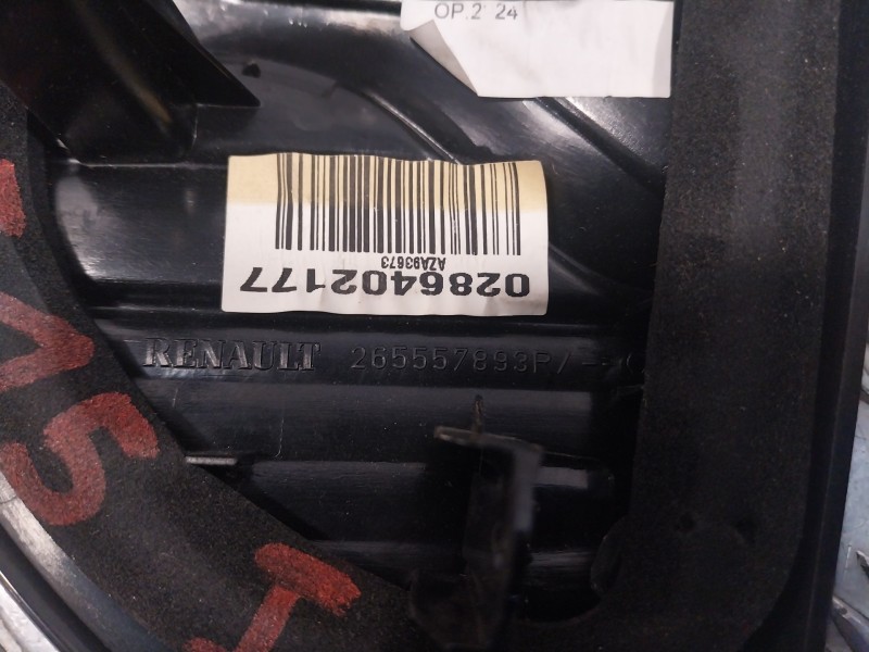 Recambio de piloto trasero izquierdo interior para renault captur referencia OEM IAM 265557893R  