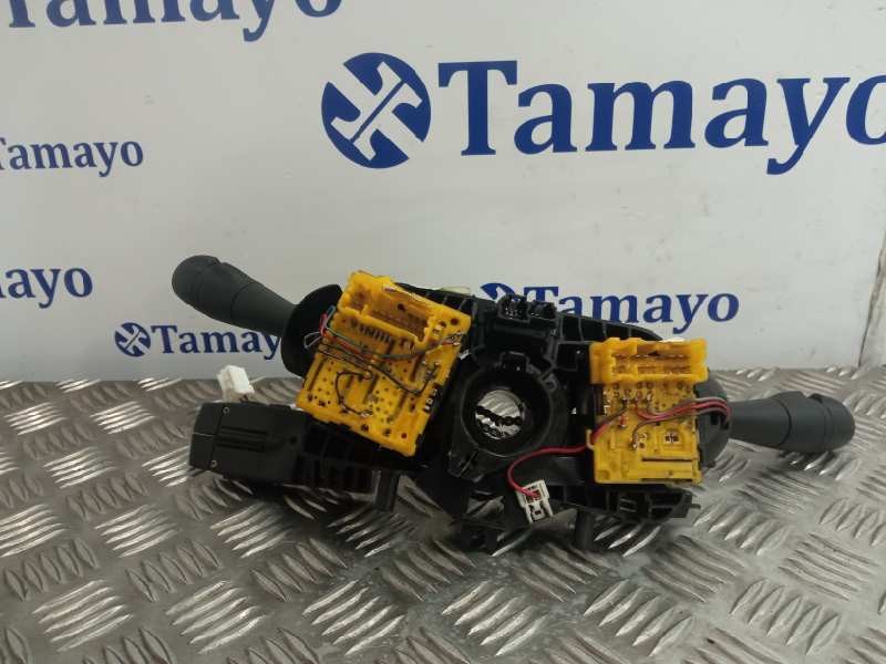 Recambio de mando multifuncion para renault captur referencia OEM IAM 255675887R  E10670323