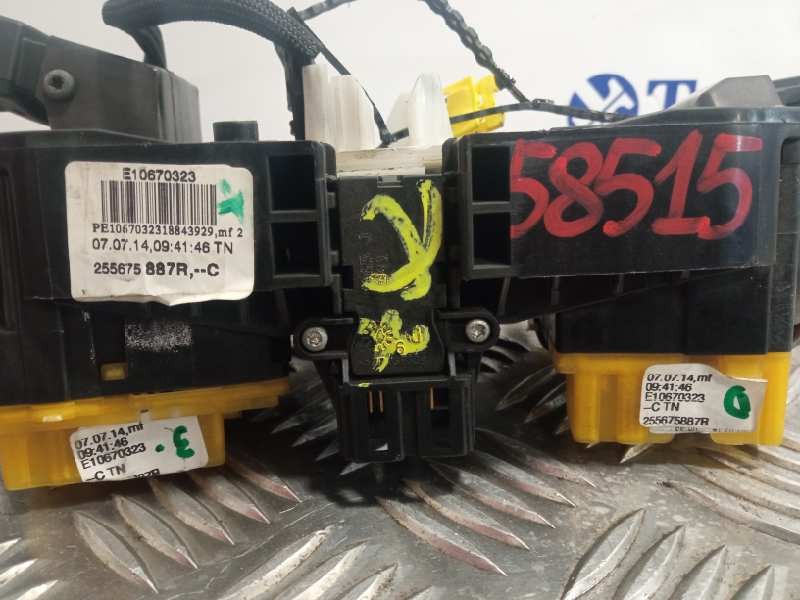 Recambio de mando multifuncion para renault captur referencia OEM IAM 255675887R  E10670323