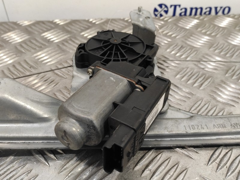 Recambio de elevalunas delantero izquierdo para renault modus 1.4 16v referencia OEM IAM 440776D  118241