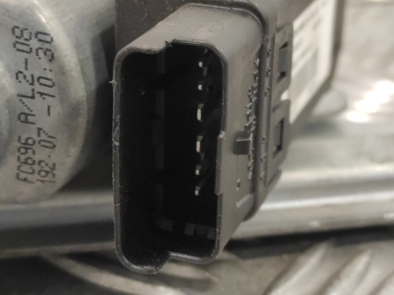 Recambio de elevalunas delantero izquierdo para renault modus 1.4 16v referencia OEM IAM 440776D  118241