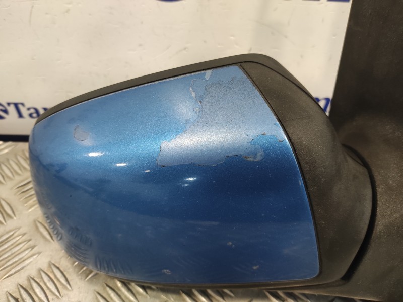 Recambio de retrovisor derecho para ford focus berlina (cap) referencia OEM IAM 212876100  
