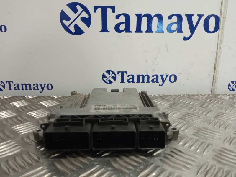 Recambio de centralita motor uce para renault captur referencia OEM IAM 0281030899 237104627R 237104376R