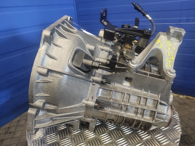 Recambio de caja cambios para ford focus ranchera familiar (dnw) 1.8 tddi referencia OEM IAM 4M5R7002YA  