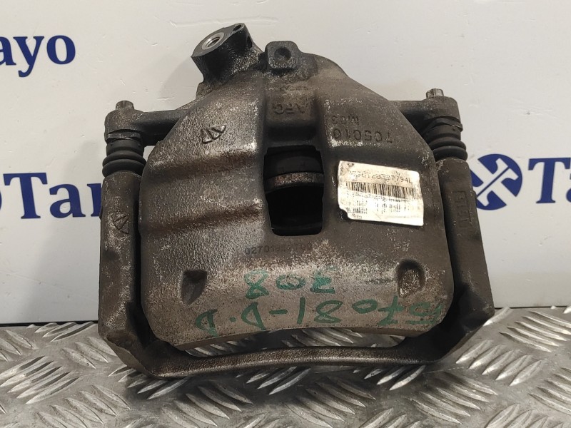 Recambio de pinza freno delantera derecha para peugeot 308 1.6 blue-hdi fap referencia OEM IAM 705010  