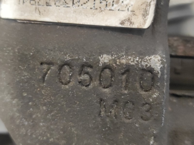 Recambio de pinza freno delantera derecha para peugeot 308 1.6 blue-hdi fap referencia OEM IAM 705010  