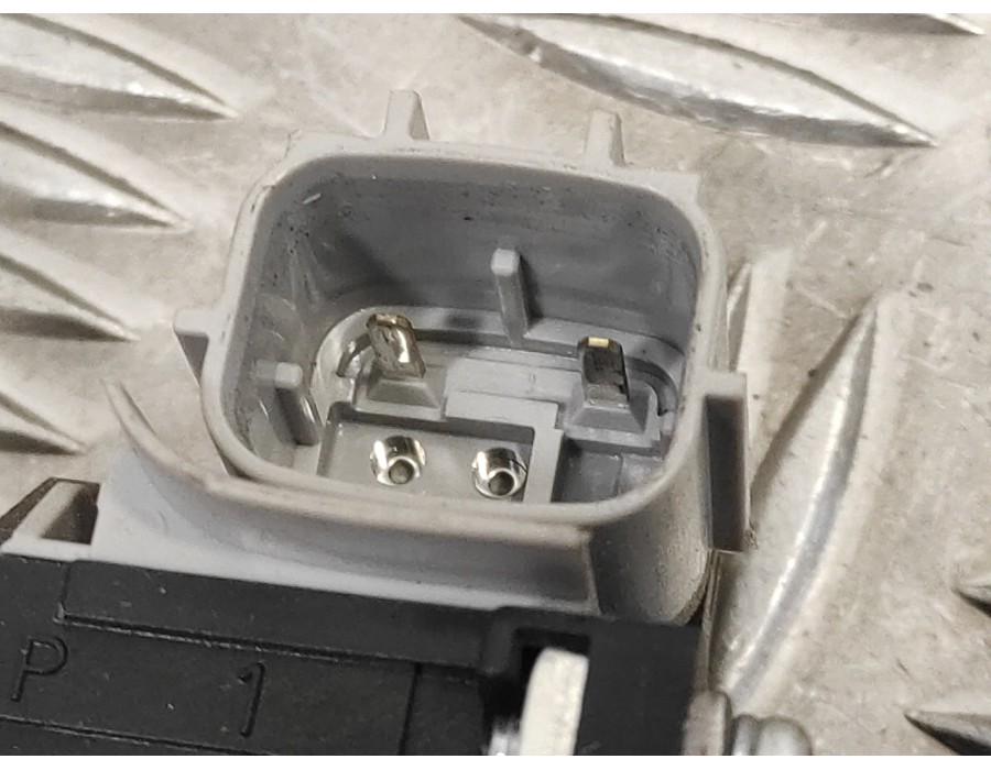 Recambio de elevalunas delantero derecho para nissan nv 200 (m20) 1.5 dci cat referencia OEM IAM 80700BJ30B0C  80730BJ30A