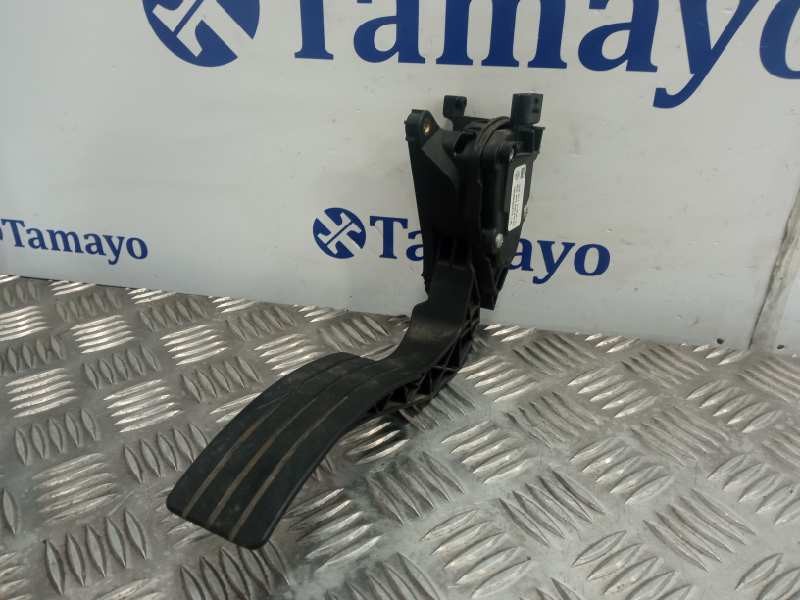 Recambio de pedal acelerador para renault captur referencia OEM IAM 6PV00997807  180029347R