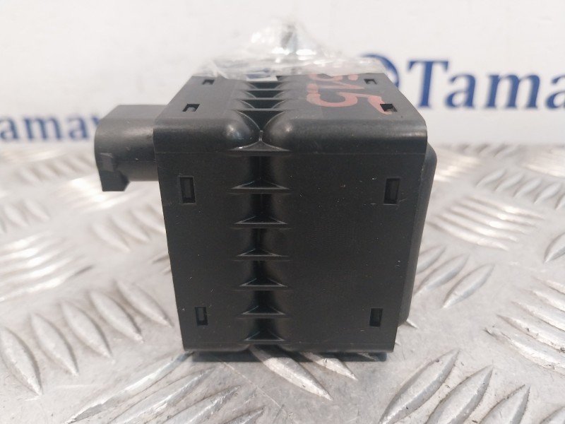 Recambio de antirrobo para renault captur referencia OEM IAM 487004399R  