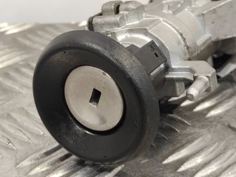 Recambio de conmutador de arranque para opel meriva b 1.7 16v cdti referencia OEM IAM 4121694  