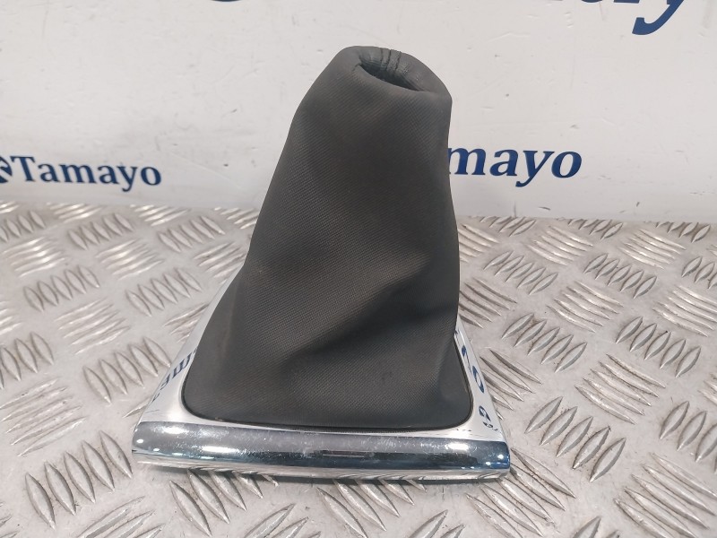 Recambio de guarnecidos palanca cambio para renault captur referencia OEM IAM 969355919R  