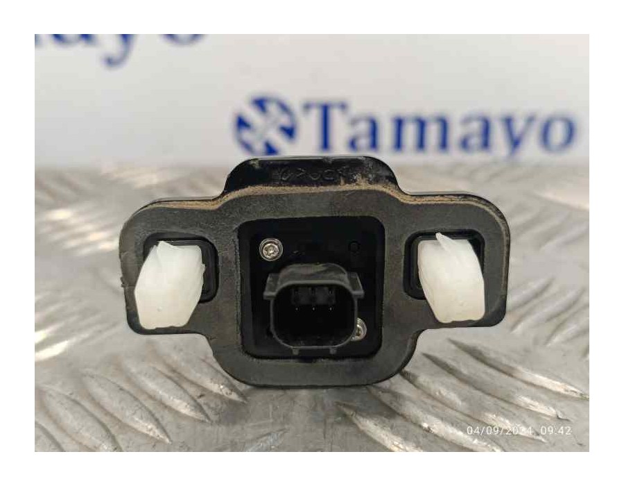 Recambio de camara trasera para toyota rav4 referencia OEM IAM 867B042030  