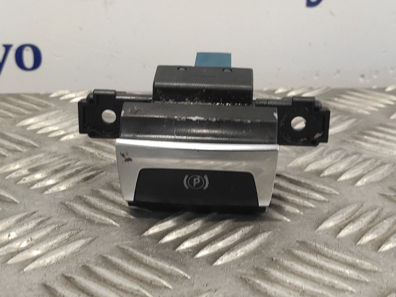 Recambio de freno de mano electrico para peugeot 308 1.6 blue-hdi fap referencia OEM IAM 96785851  032142601