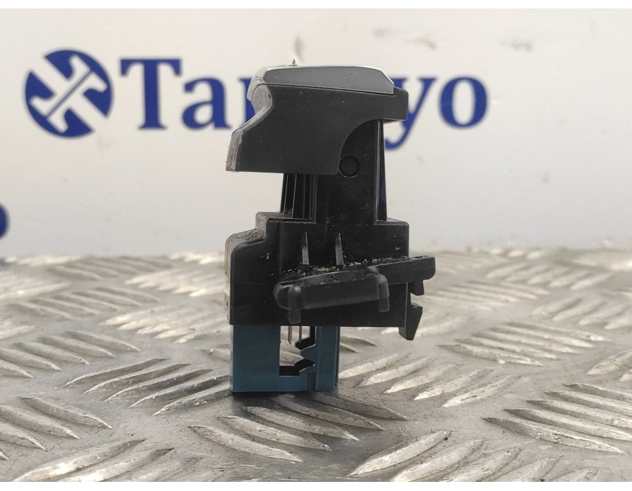 Recambio de freno de mano electrico para peugeot 308 1.6 blue-hdi fap referencia OEM IAM 96785851  032142601