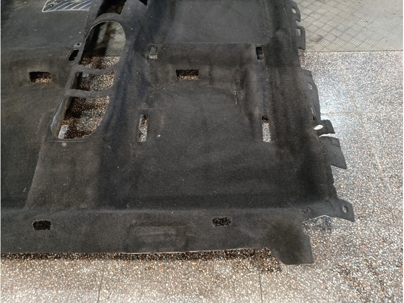 Recambio de moqueta interior suelo para peugeot 308 1.6 blue-hdi fap referencia OEM IAM 96776648ZD  