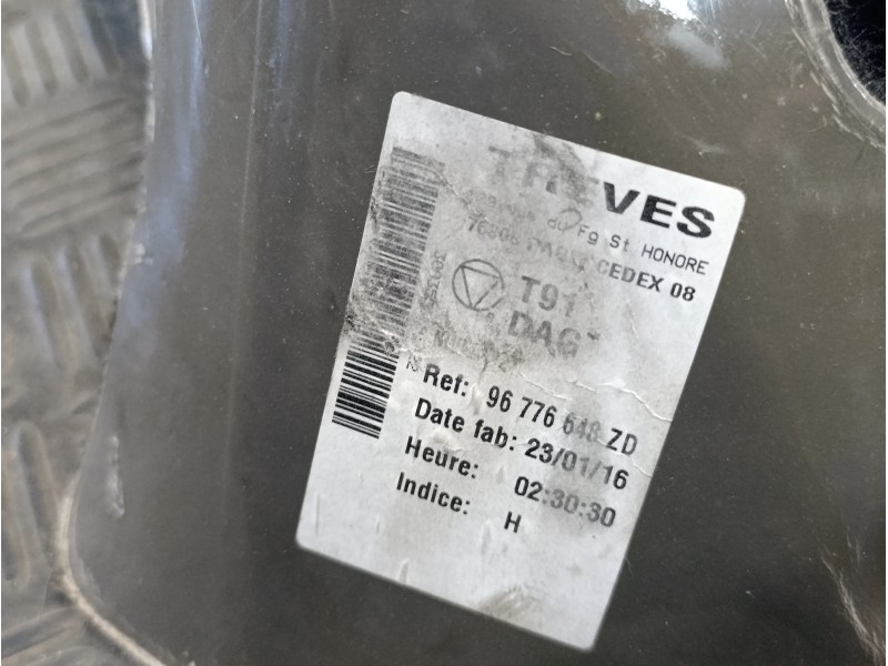 Recambio de moqueta interior suelo para peugeot 308 1.6 blue-hdi fap referencia OEM IAM 96776648ZD  