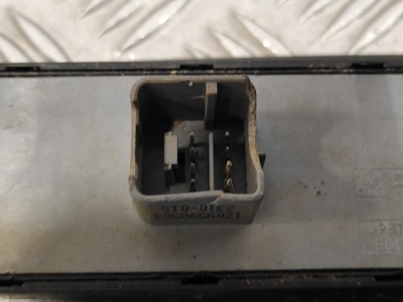 Recambio de mando elevalunas delantero izquierdo para skoda octavia berlina (1z3) 1.9 tdi referencia OEM IAM 1Z1867171  