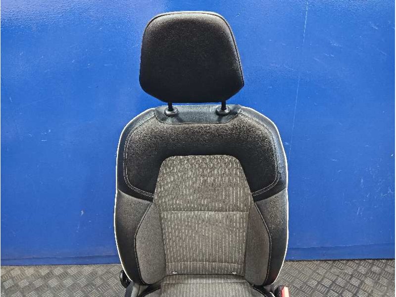 Recambio de asiento delantero derecho para renault clio v 1.0 tce referencia OEM IAM   