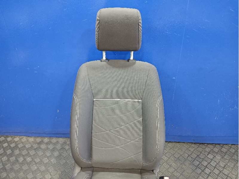 Recambio de asiento delantero derecho para ford fiesta (ccn) referencia OEM IAM   