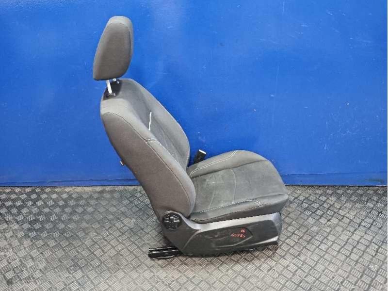 Recambio de asiento delantero derecho para ford fiesta (ccn) referencia OEM IAM   