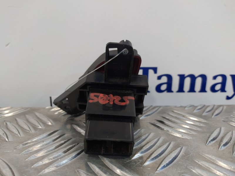 Recambio de interruptor warning para hyundai i30 cw trend blue referencia OEM IAM   