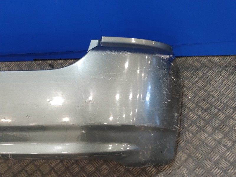 Recambio de paragolpes trasero para toyota corolla (e12) 2.0 turbodiesel cat referencia OEM IAM   